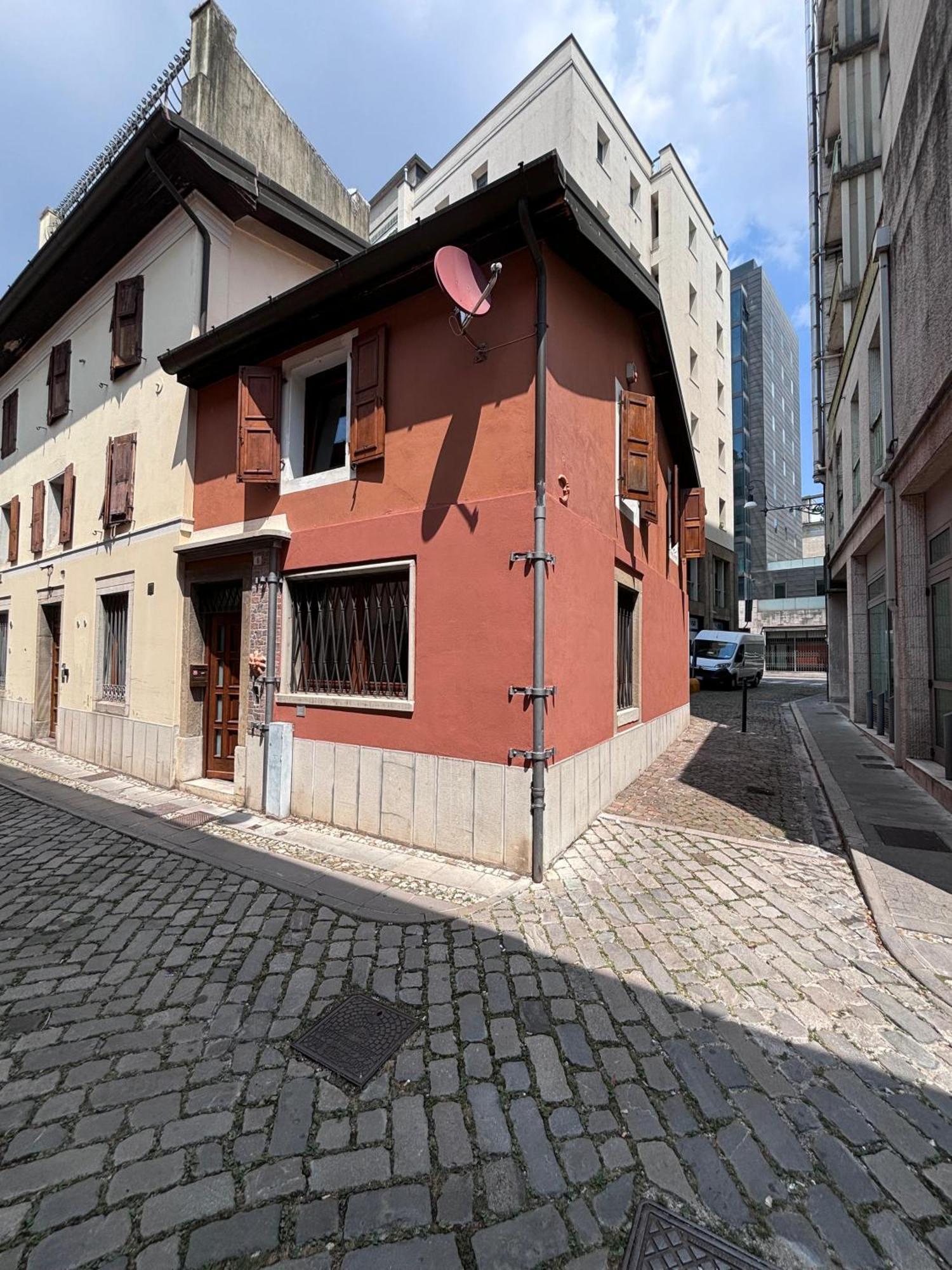 ウーディネ Casa Via Del Saleヴィラ エクステリア 写真