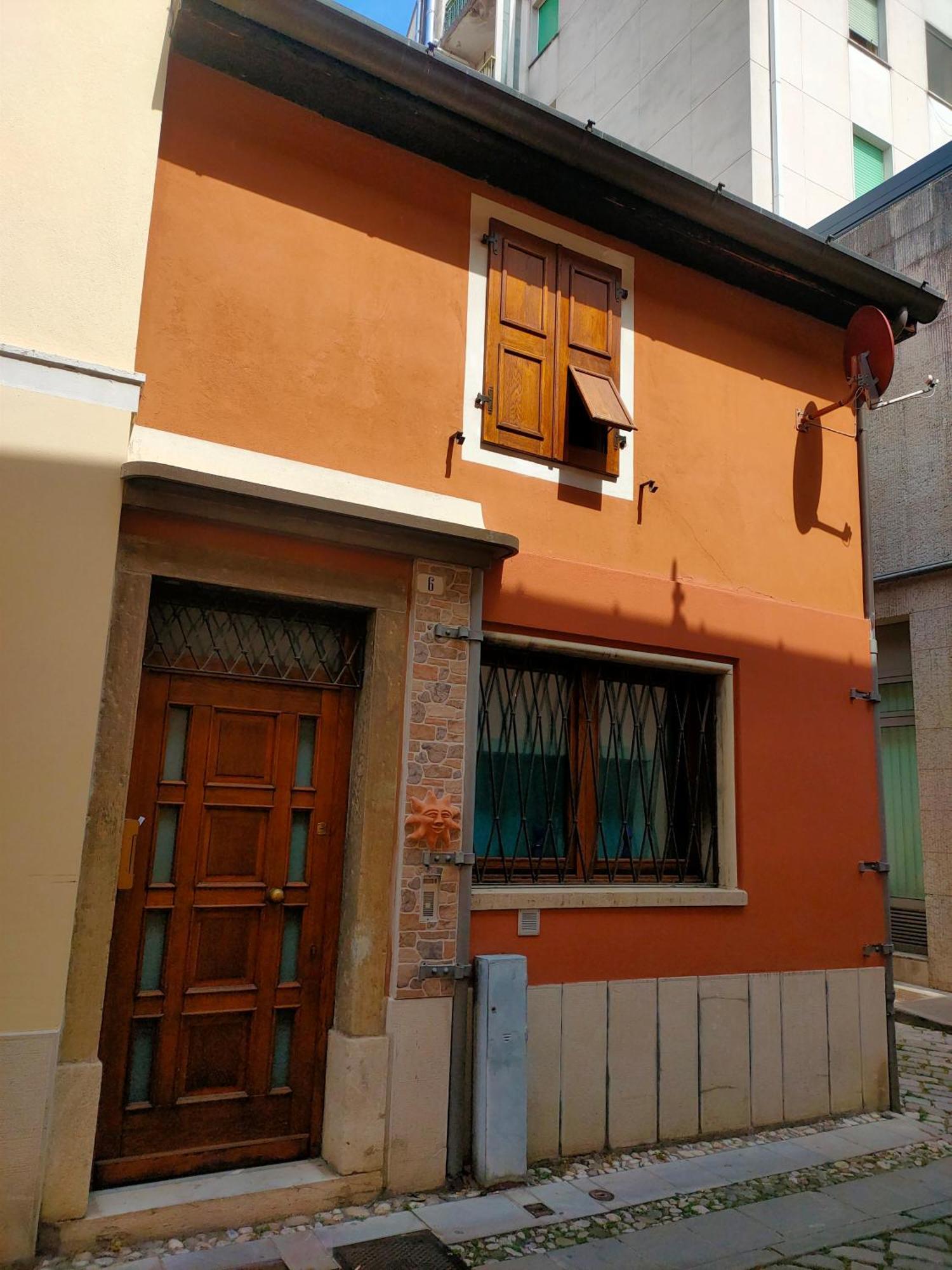 ウーディネ Casa Via Del Saleヴィラ エクステリア 写真